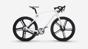 Stampa 3D - SuperStrata, bicicletta in fibra di carbonio stampata in 3D, progettata e sviluppata da Arevo, società californiana di cui Sonny Vu è il CEO (credits: Arevo)